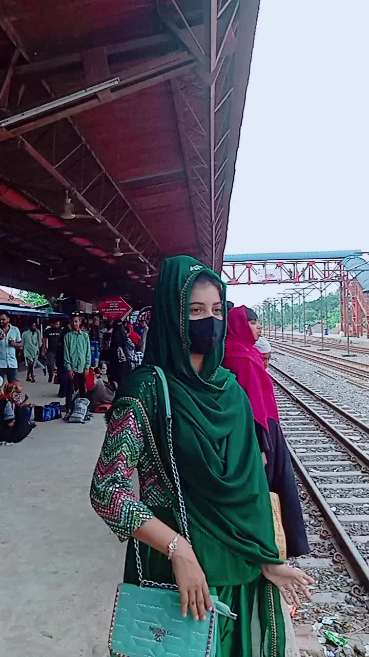 @Miss: Rupali🖤🌹