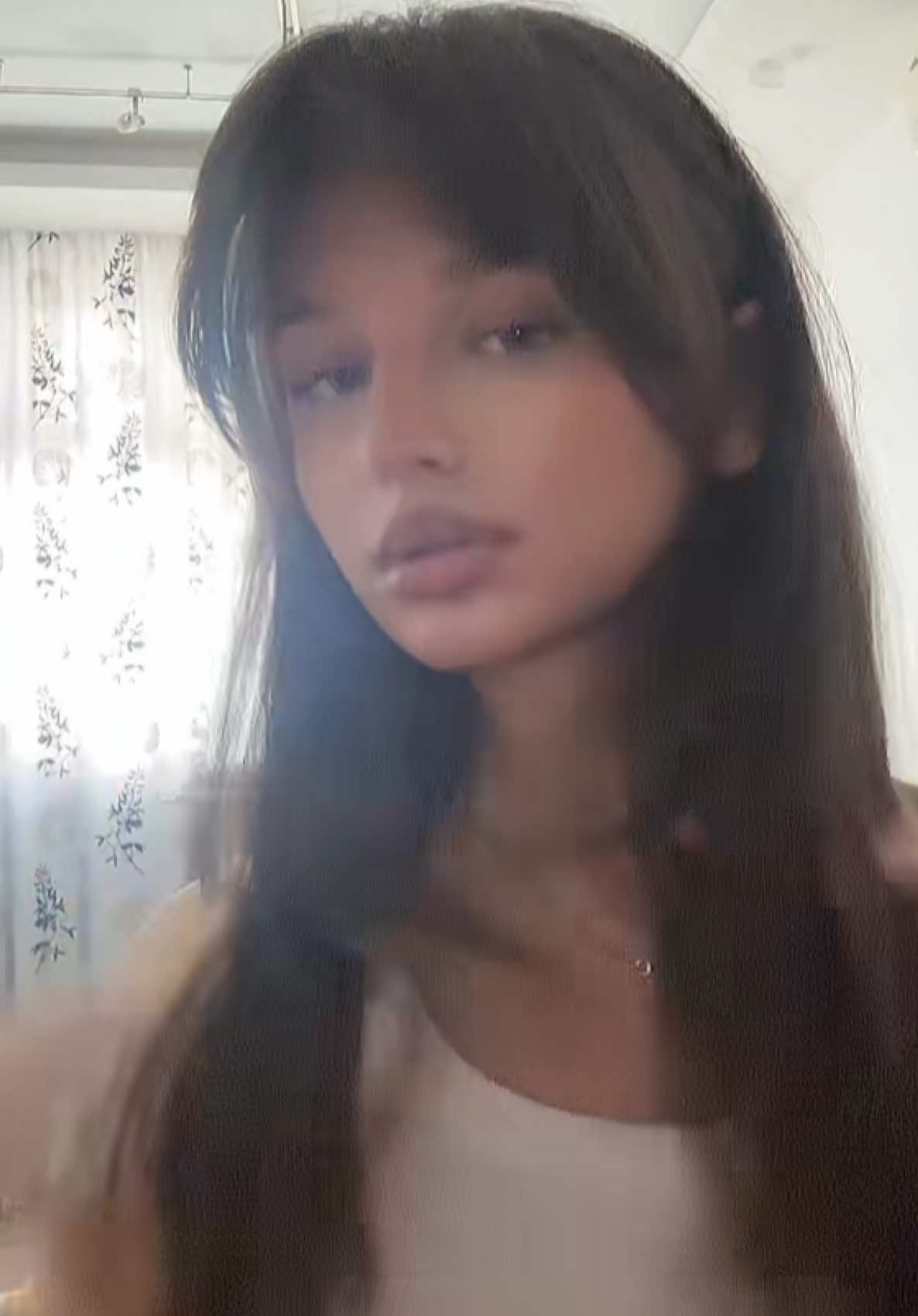 @Vi