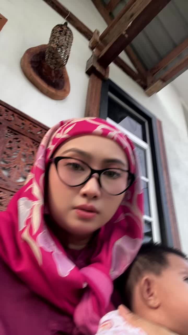 @bukanFatin