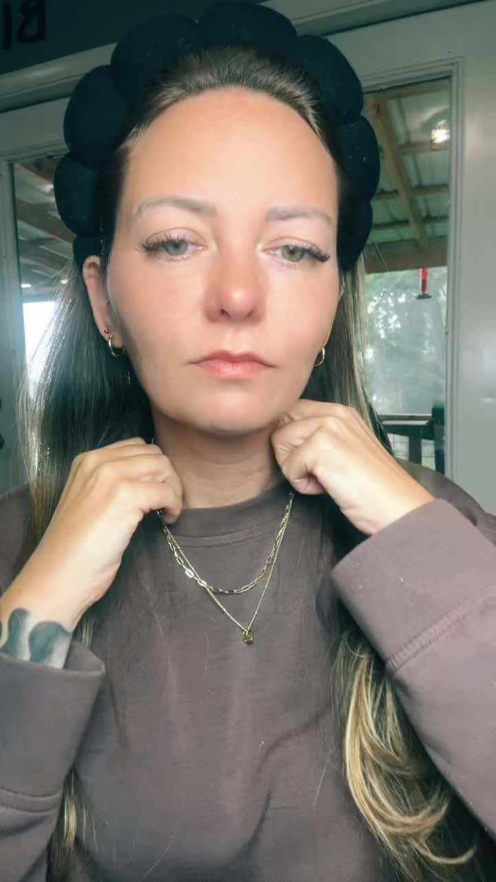 @DeeHive🖤| Relatable Lifestyle