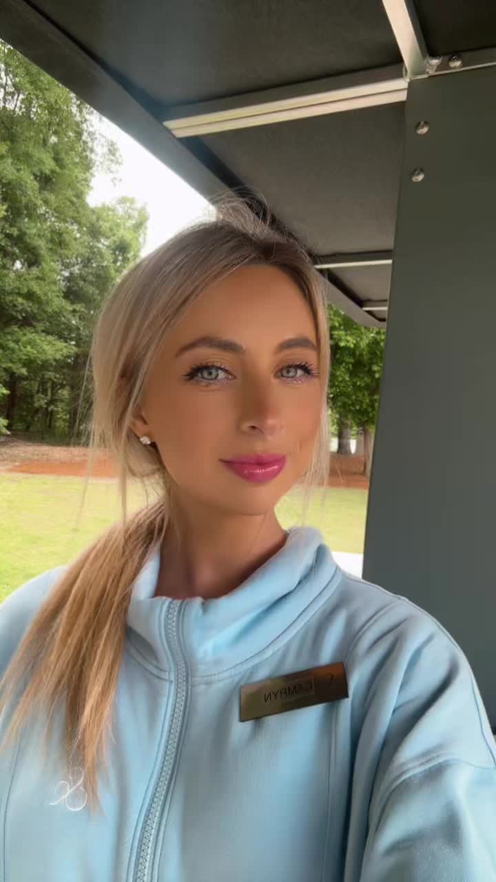 @Cam👱🏼&zwj;♀️