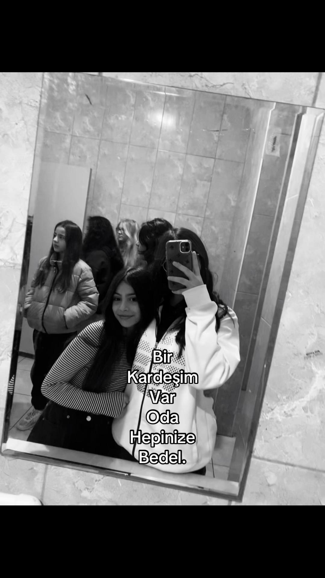 @𝓗𝓲𝓻𝓪