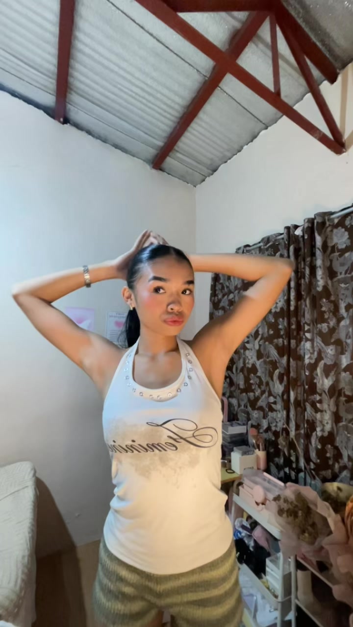 @@ishaaemeyyyy on ig