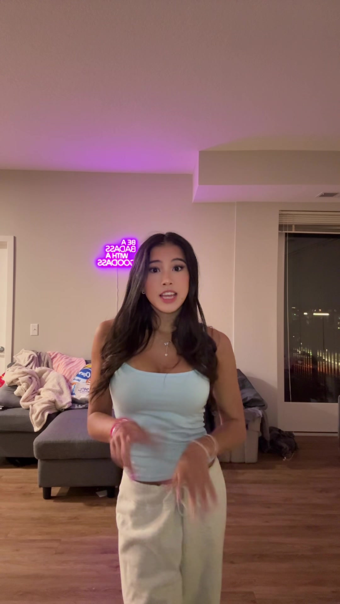 @Ro