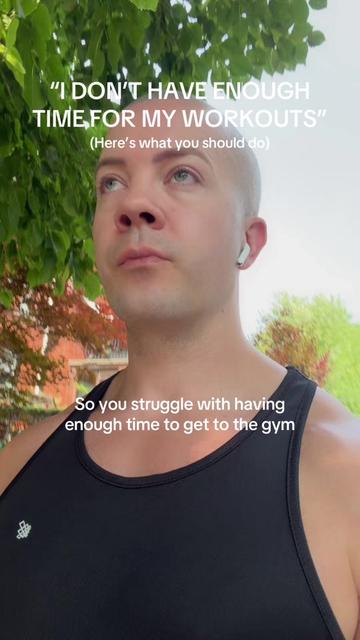 @Mike ๐ณ๏ธ๐ Gay Fitness Coach