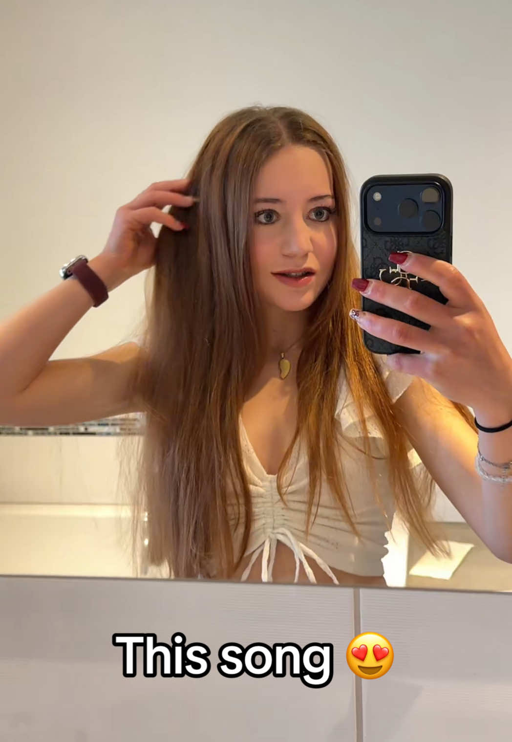 @LUNAAA