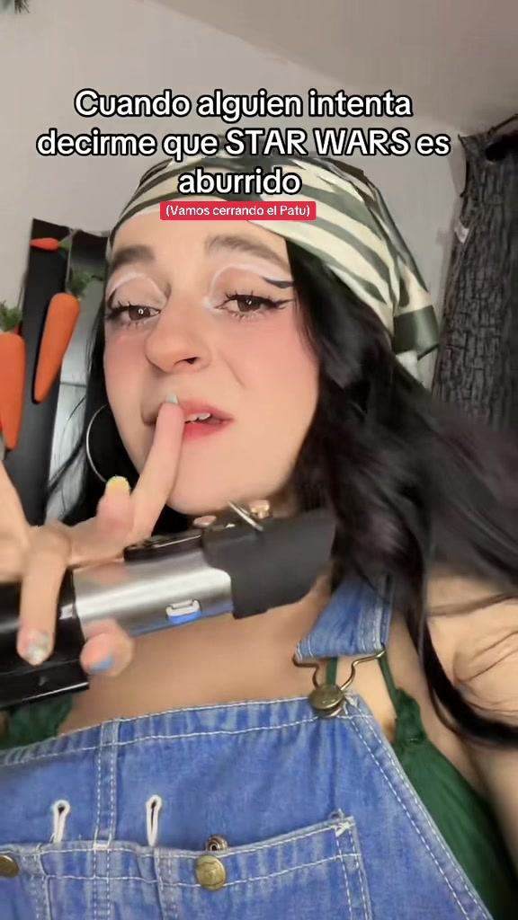 @QueridaGeek
