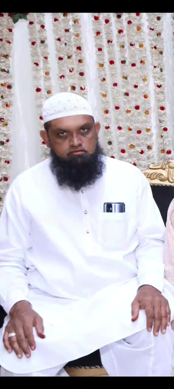 @منىب غورى بھکر والا