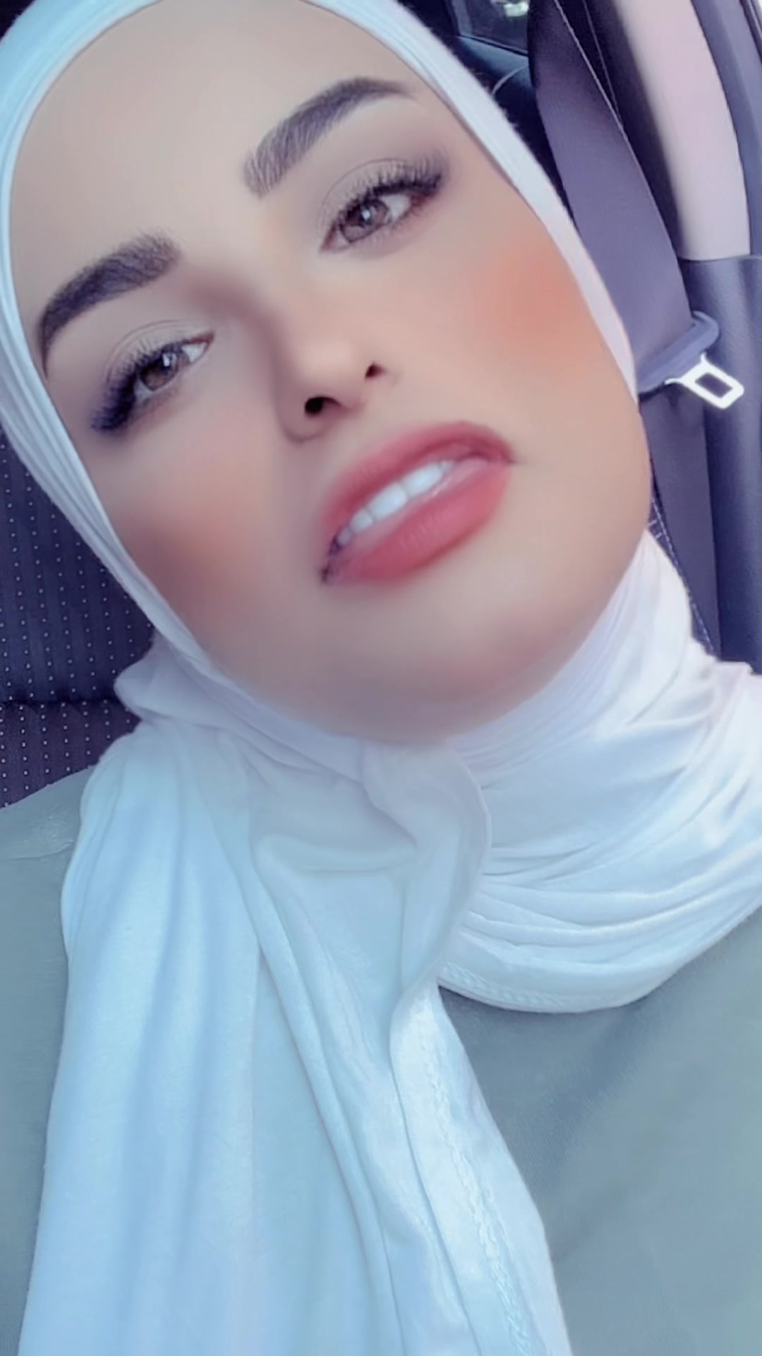 @🇱🇧Muna🇱🇧