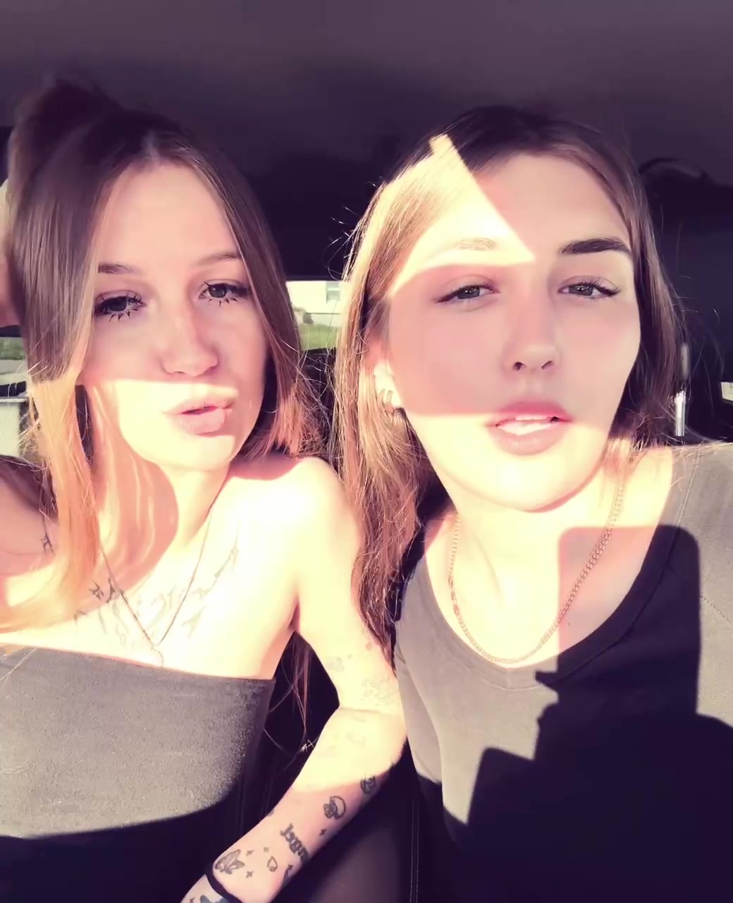 @julzz