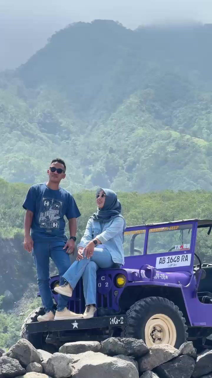 @nadhira tour travel jogja