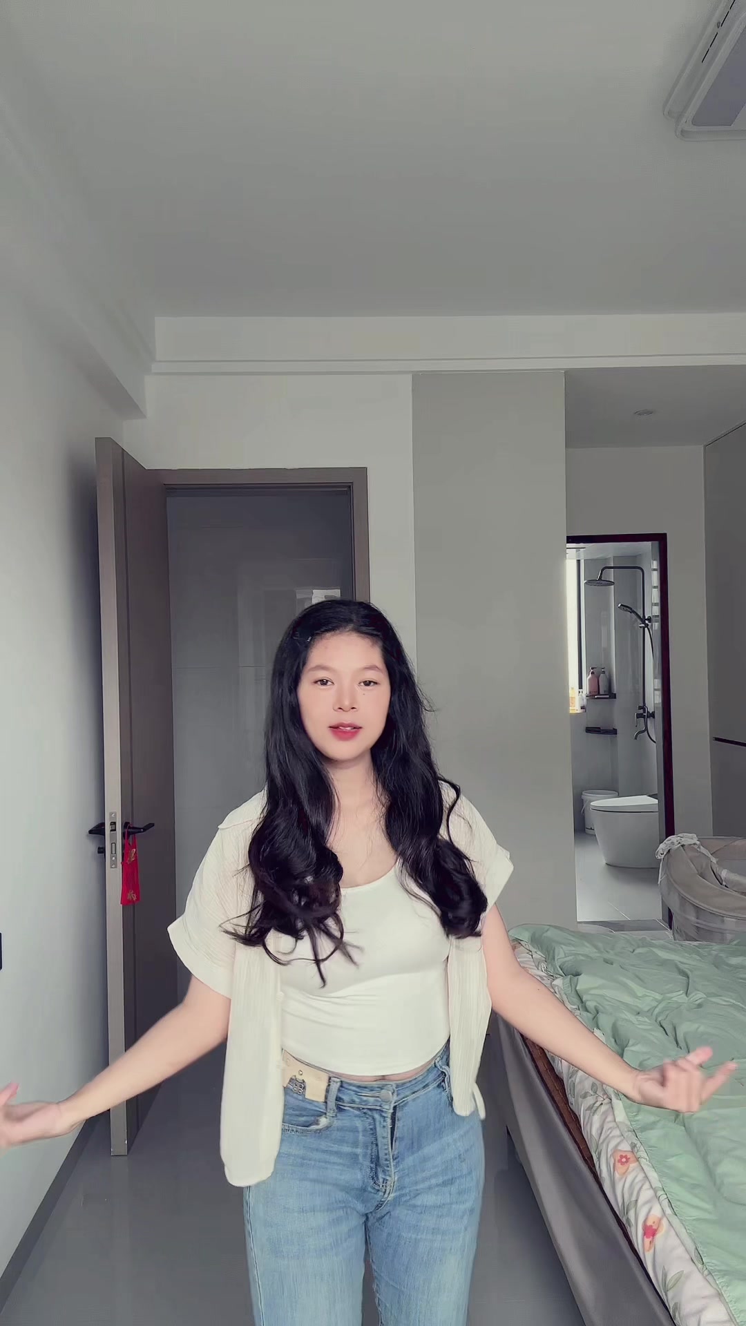 @Nia🇨🇳🇲🇨