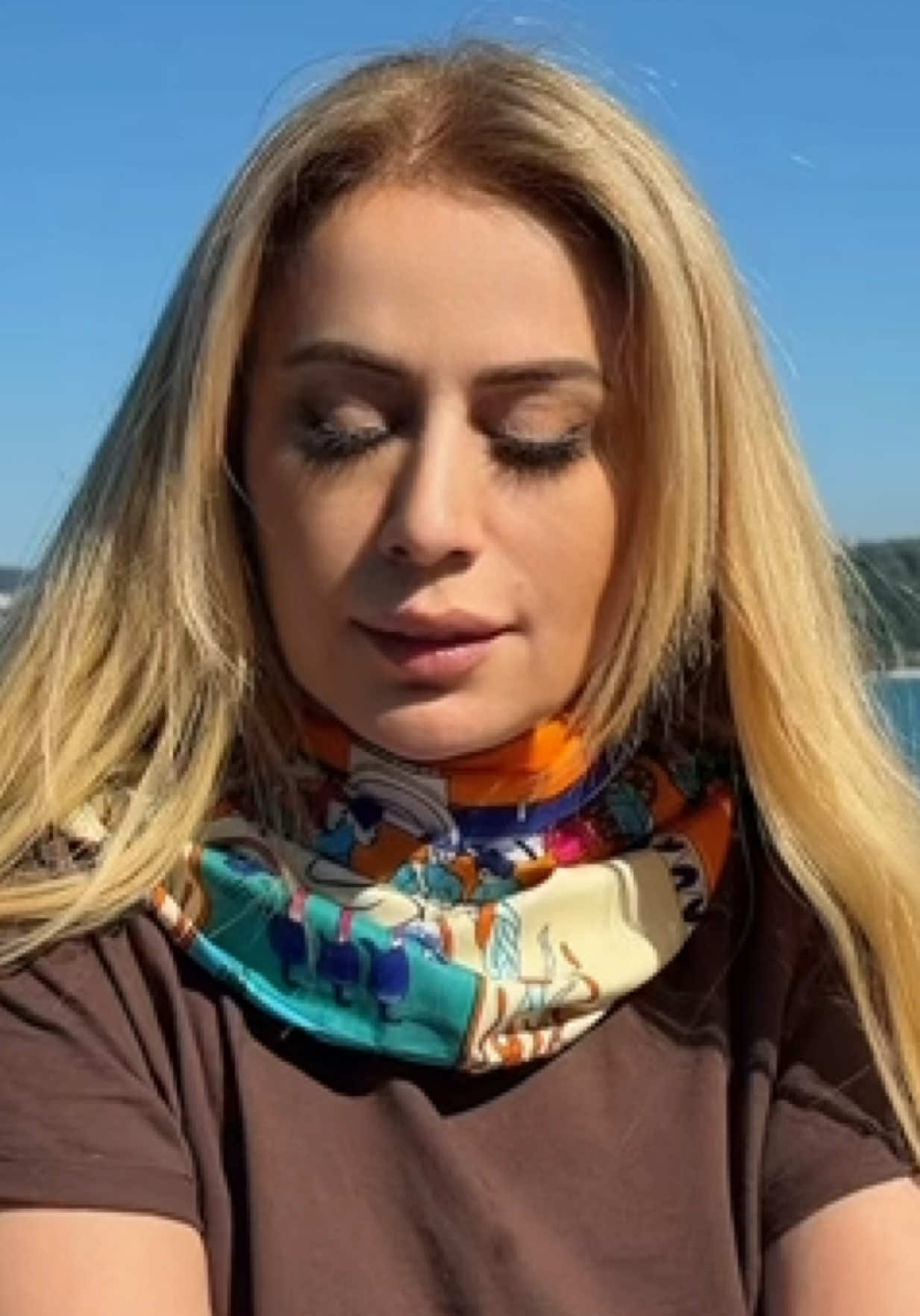 @Roza Zərgərli