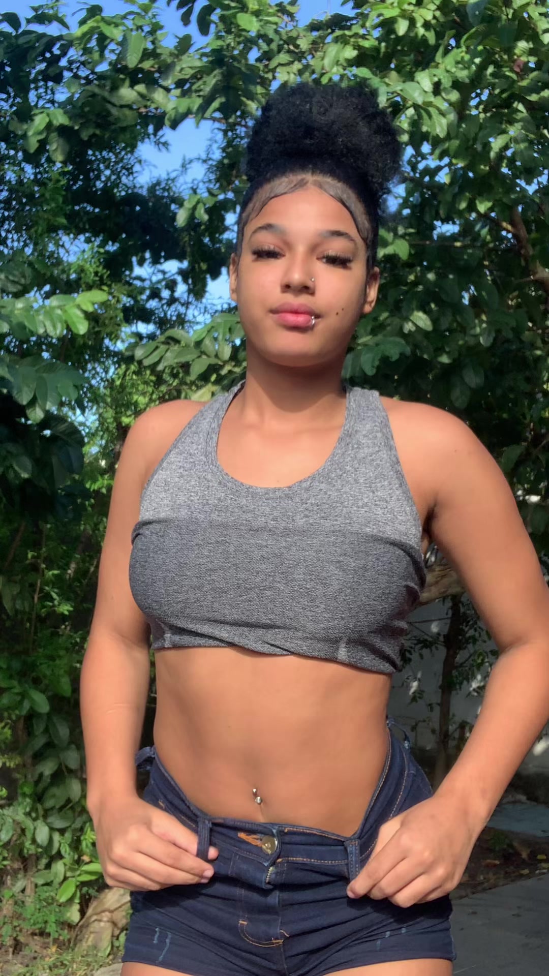 @lollamunizz