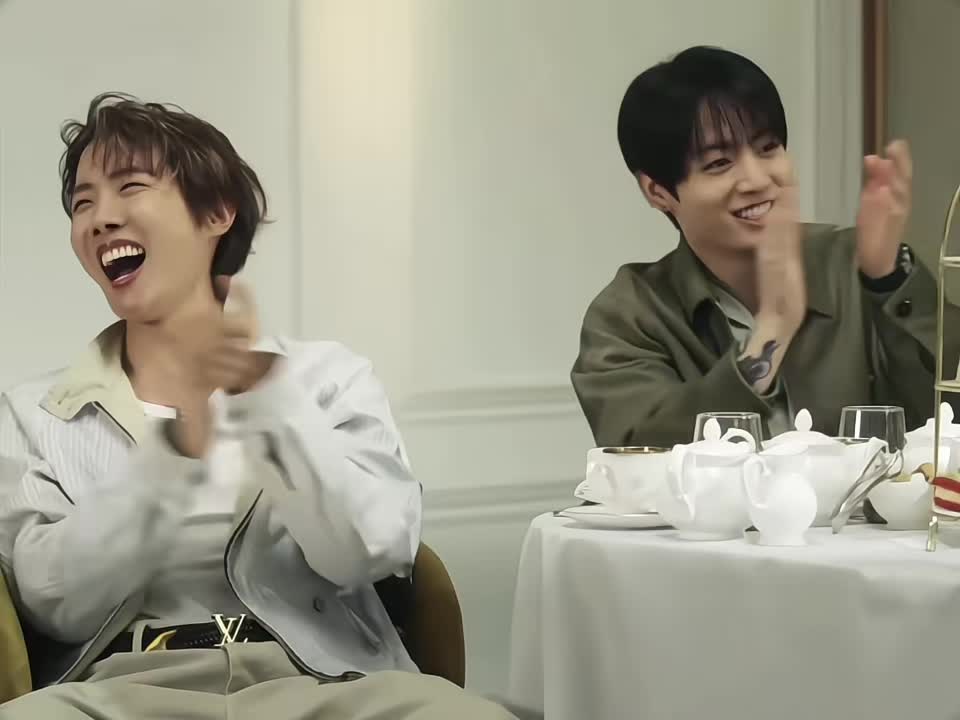@⟭⟬BTS💜Zin⟭⟬