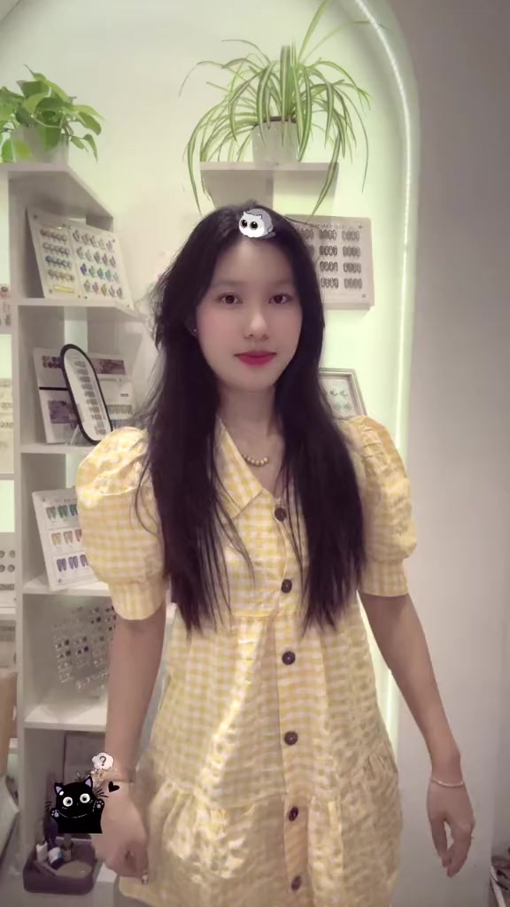 @Nyein (Nail Artist 💅✨)