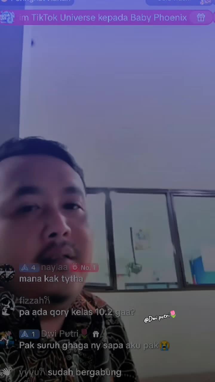 @Dwi Putri✨🤍