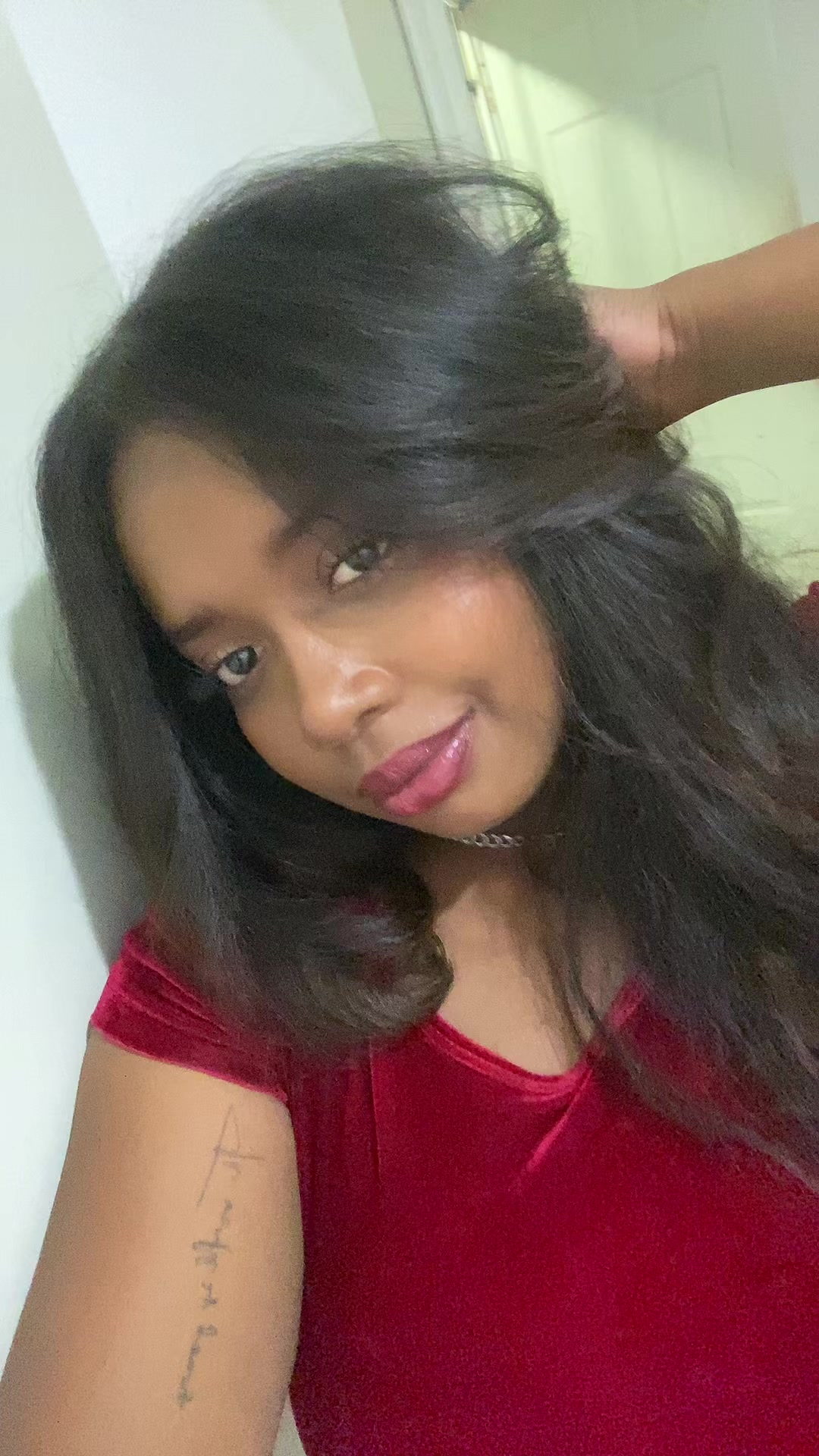 @Yisella