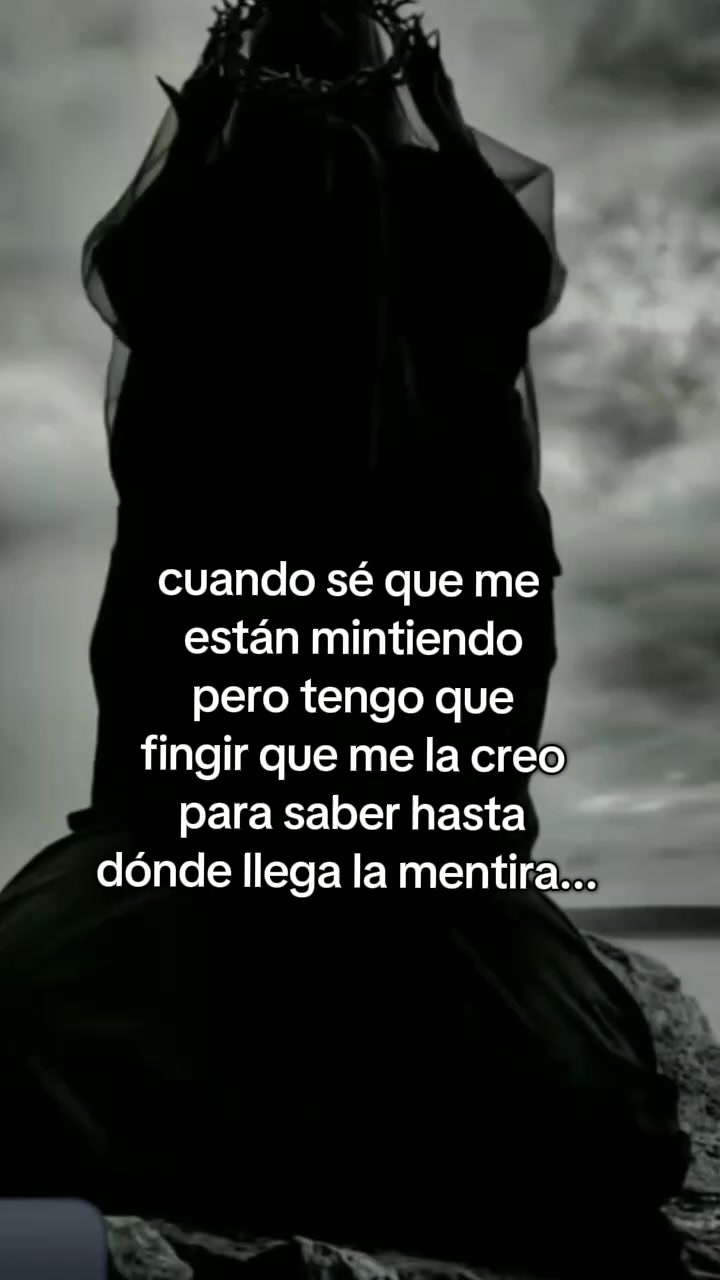 @Elizabeth🖤🎸🇪🇨