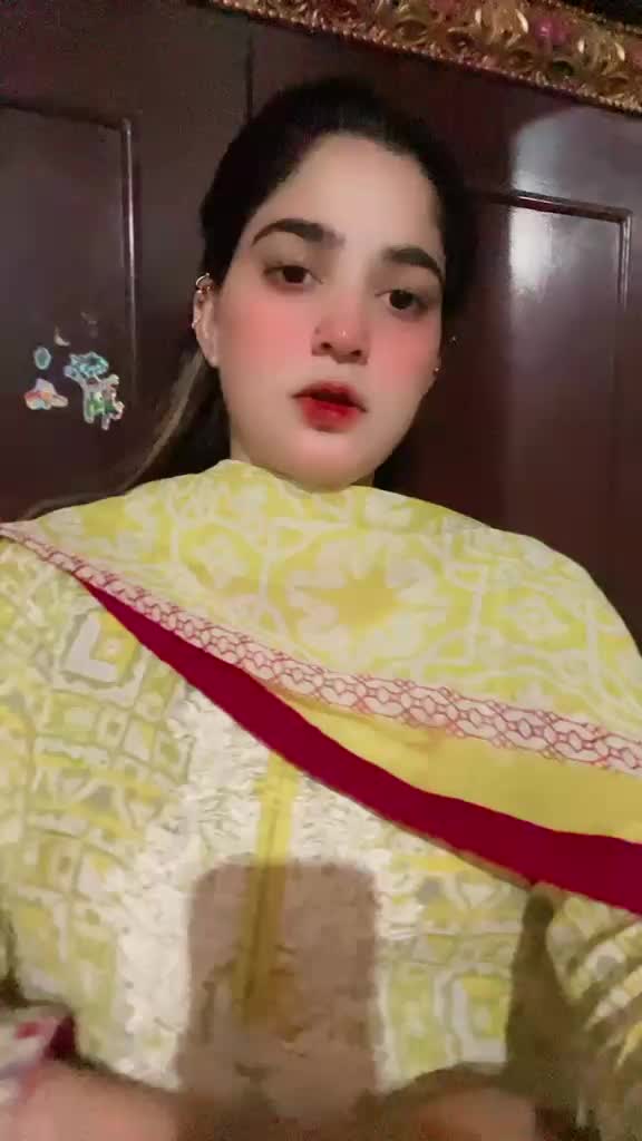 @(◕ᴗ◕Sneha Princess🦋