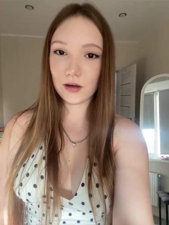 @_akgs