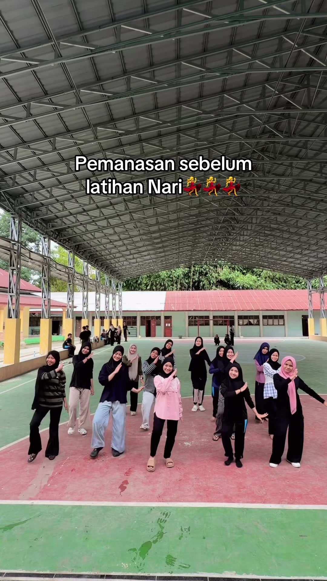 @Meiliza Hijratti S.Pd