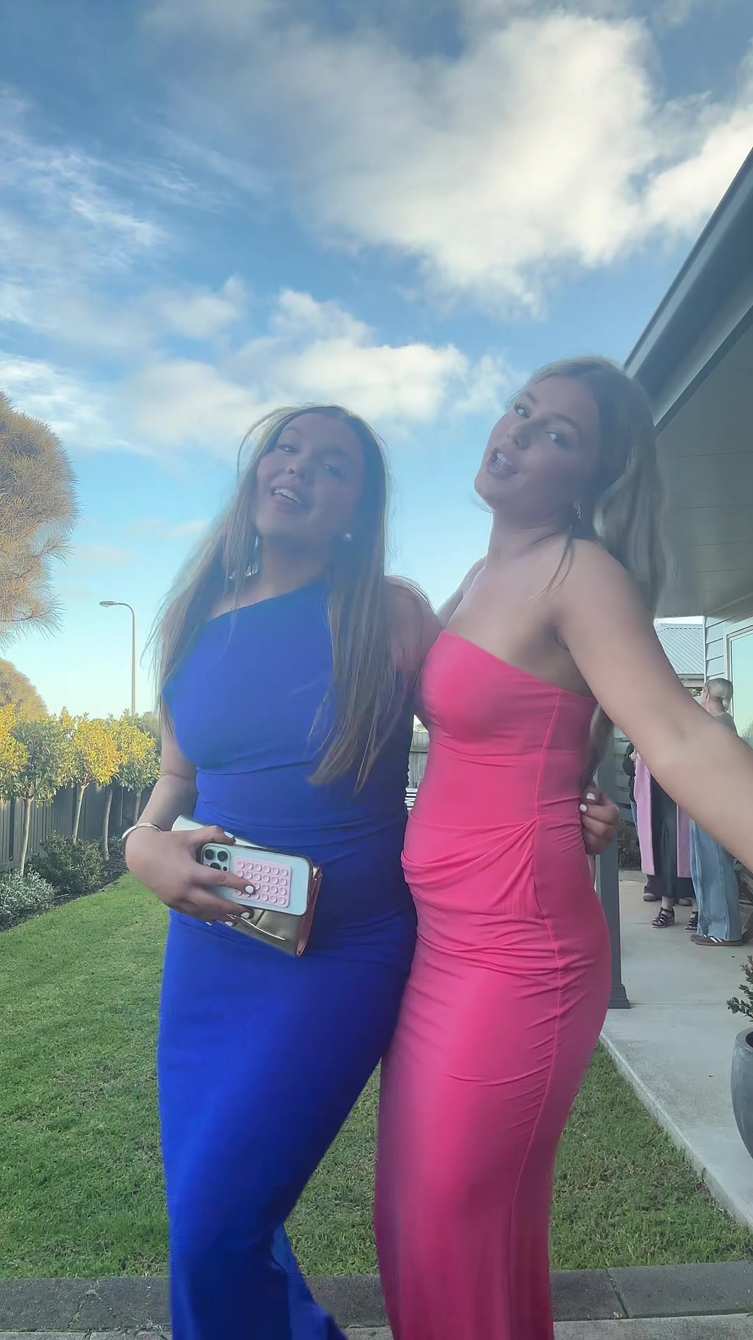 @Chloessecond
