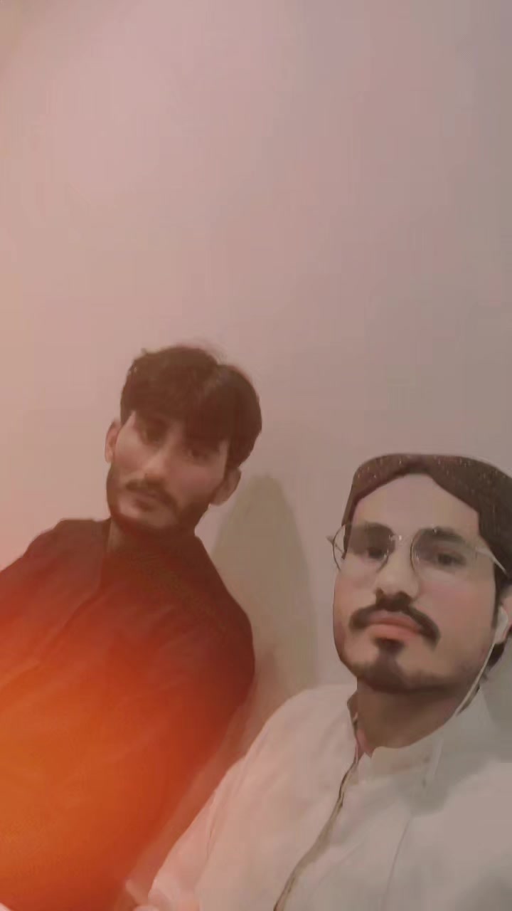 @𝑙𝑎𝑑𝑙𝑎ℎ بلوچ💕