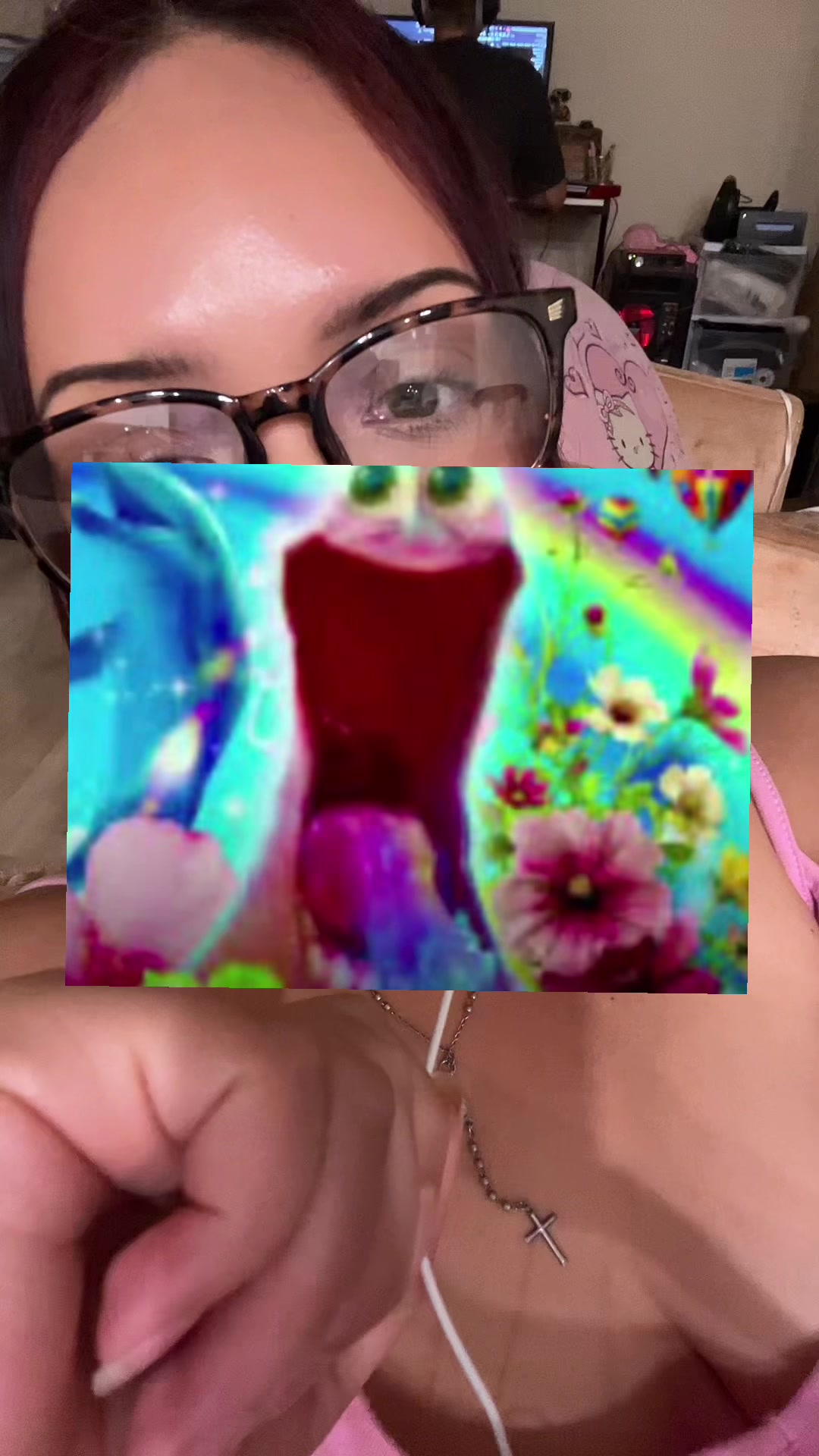 @L E S