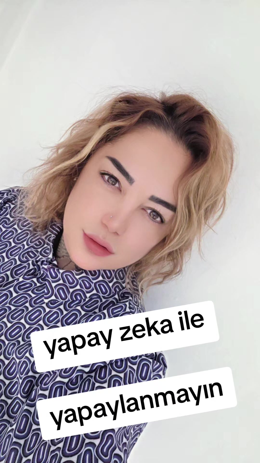 @Eylem