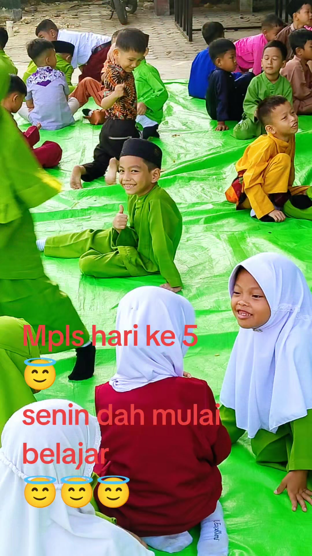 @EllyArdi✓🇲🇨