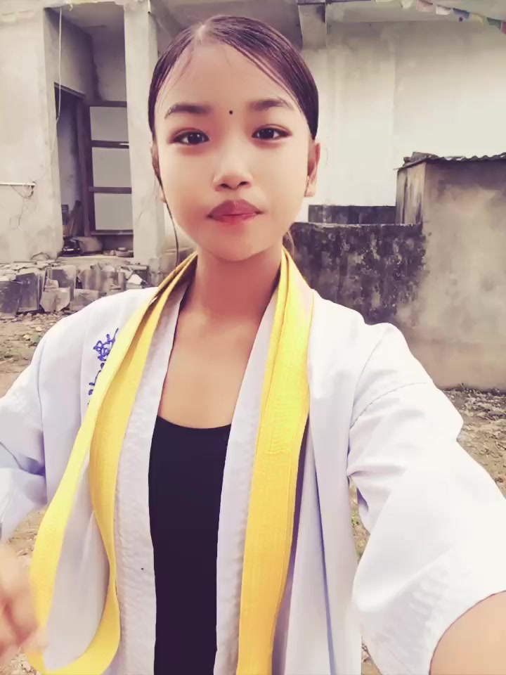 @युनिshaaa..☘️