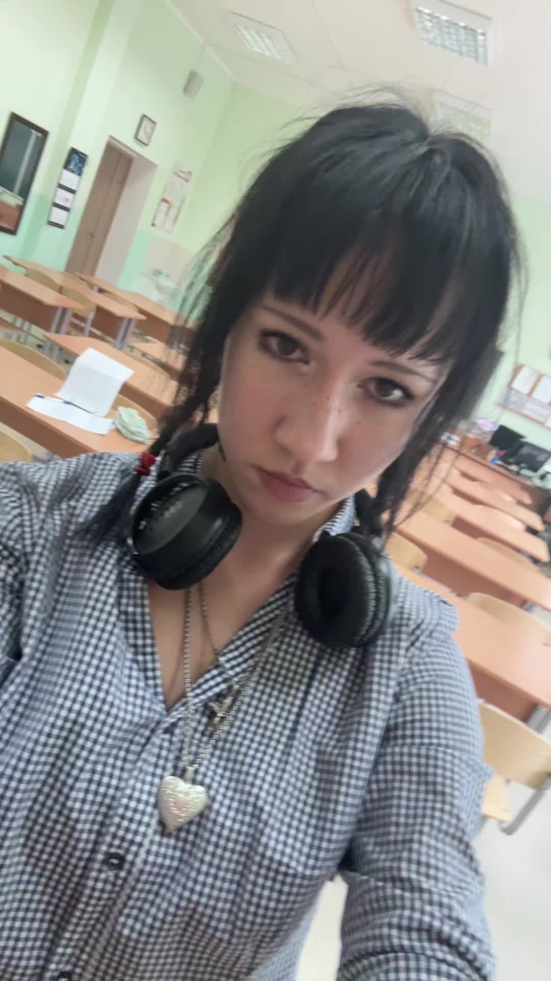 @linoleum