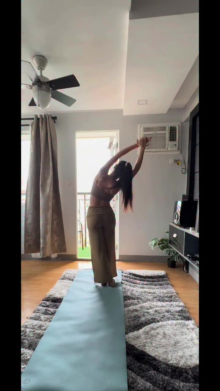 @Lalah Luna