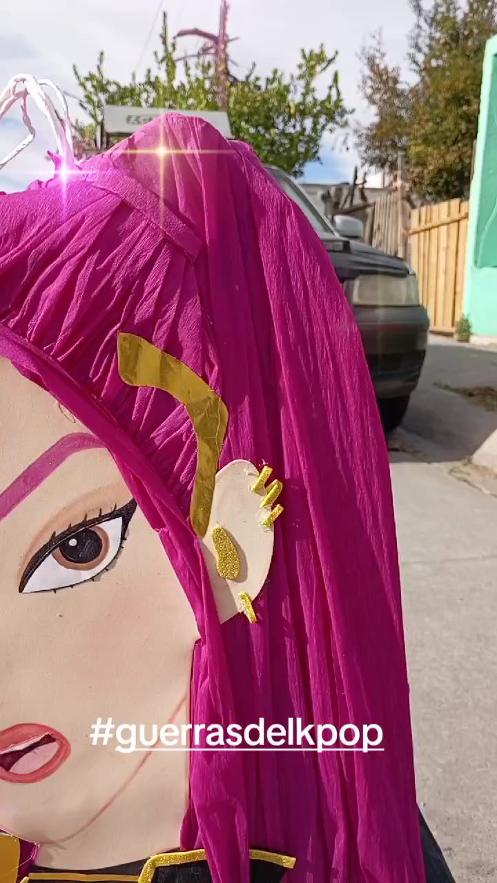@piñatas kim
