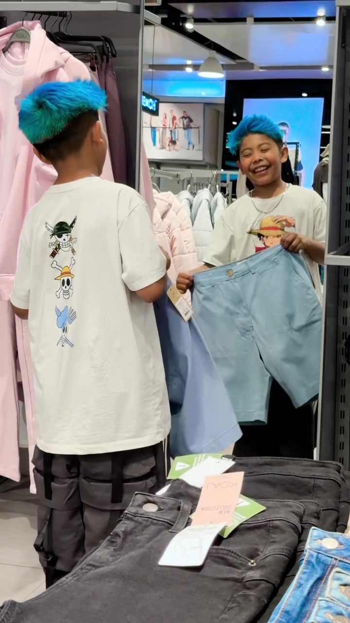 @S A N T I
