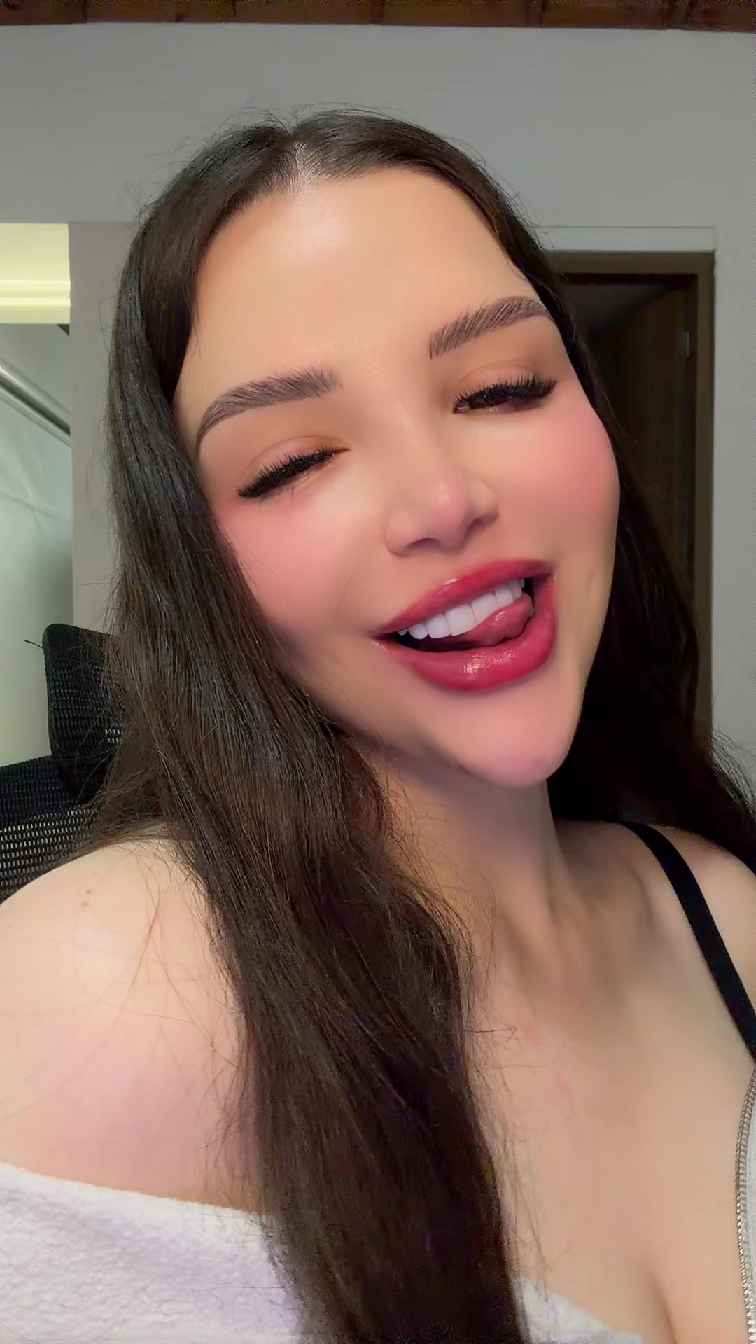 @Sof&iacute;a Brano