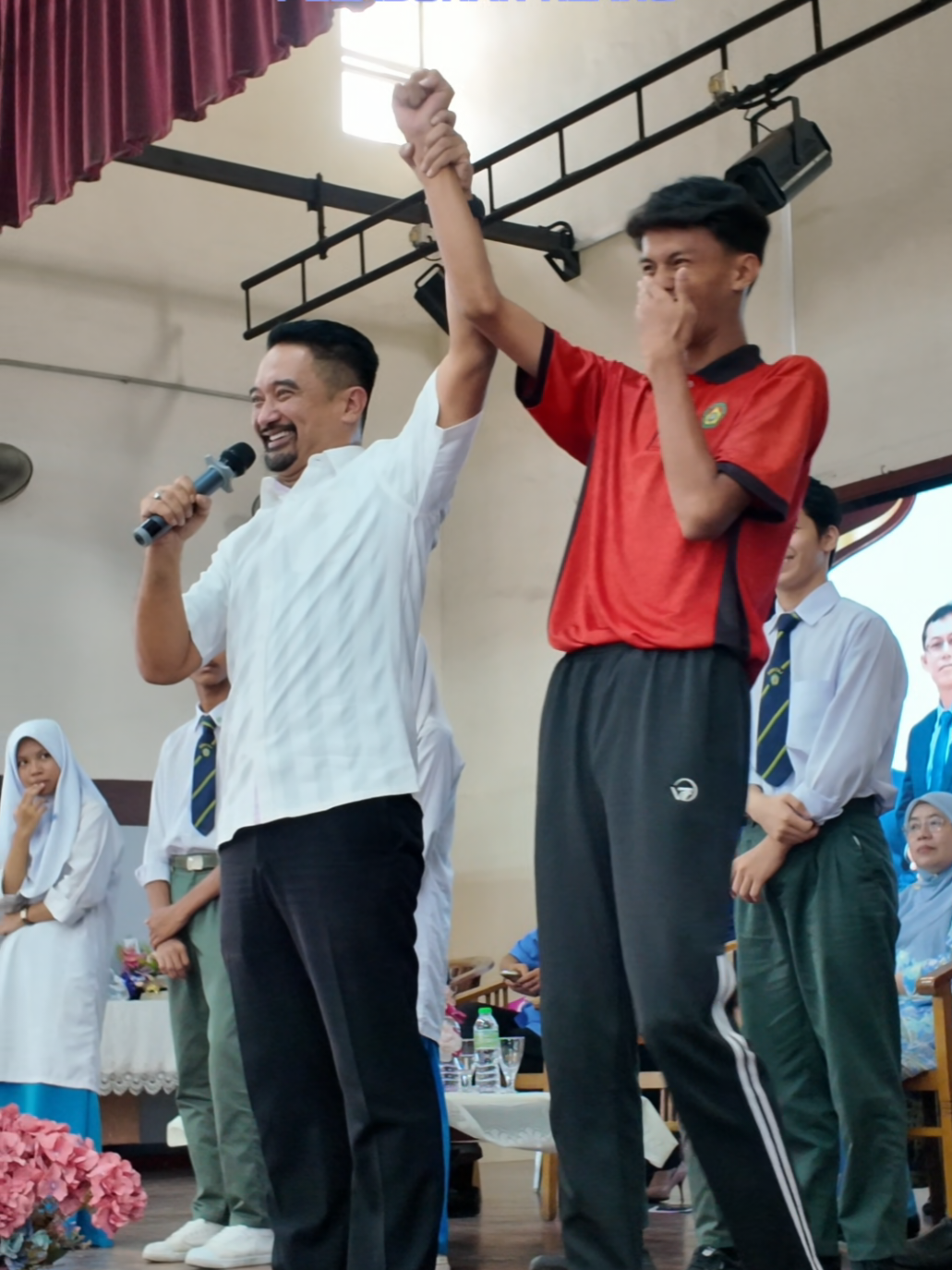 @Azmizam Zaman Huri