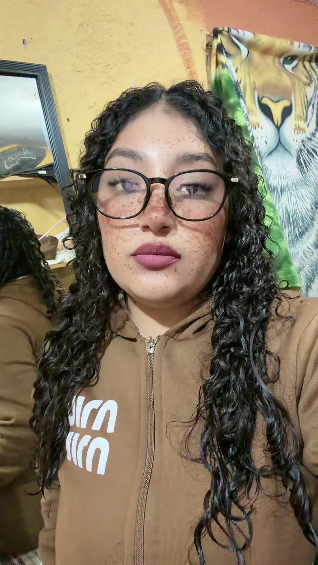 @Alon Lopez660