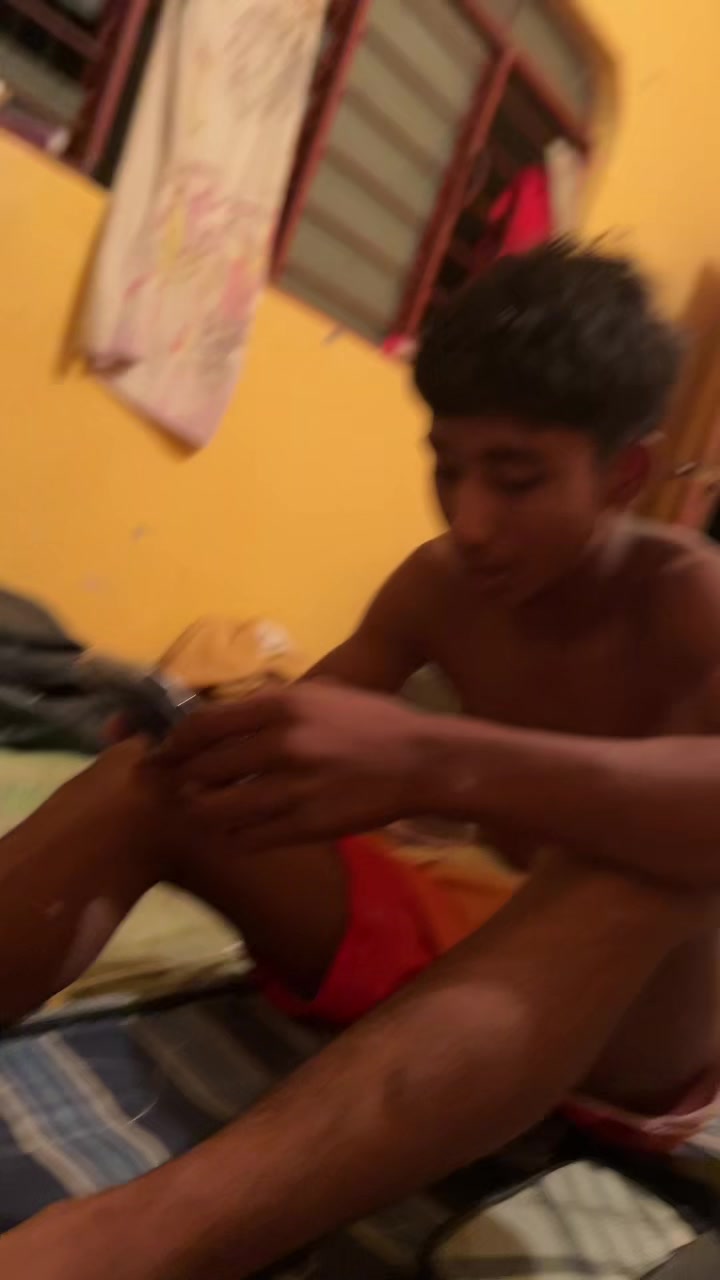 @ALEXANDER LAINA MENA