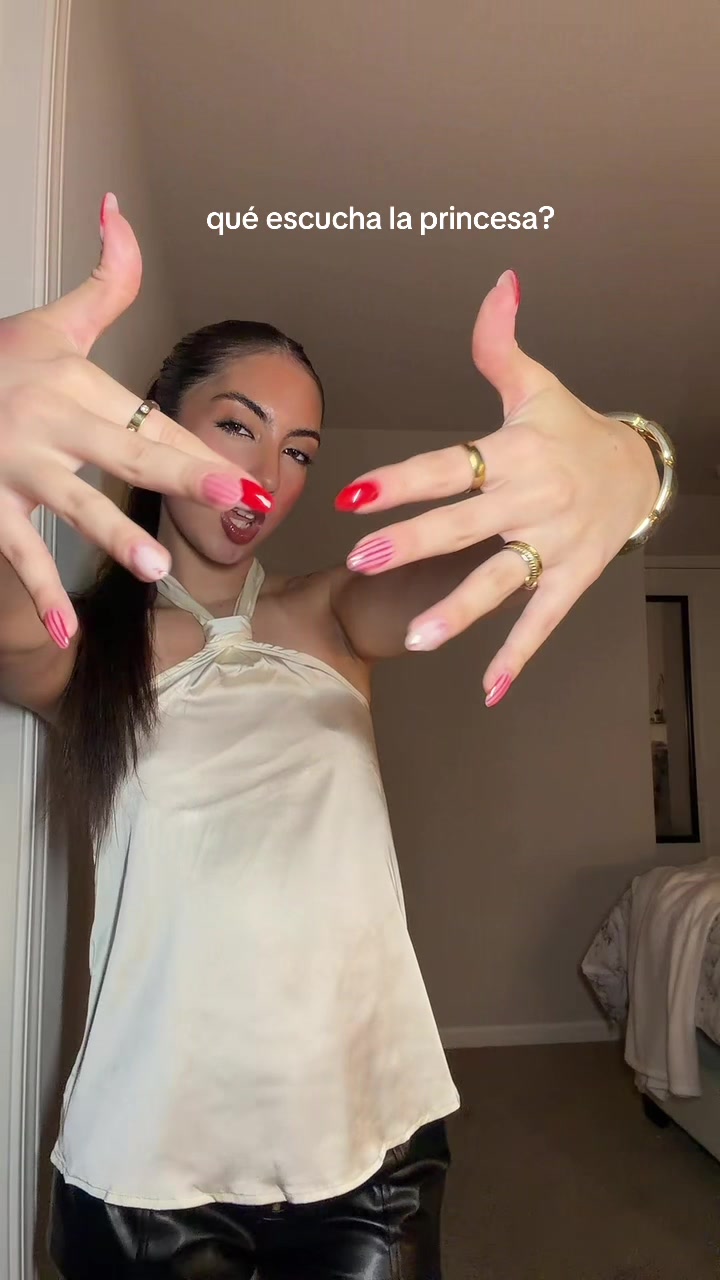 @karencita