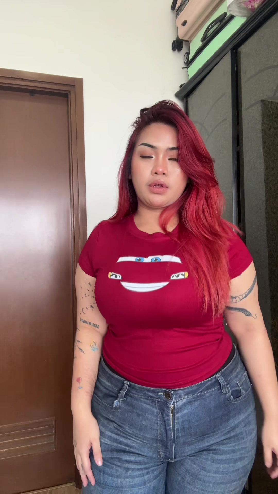 @Vaaaaaaaaaa29