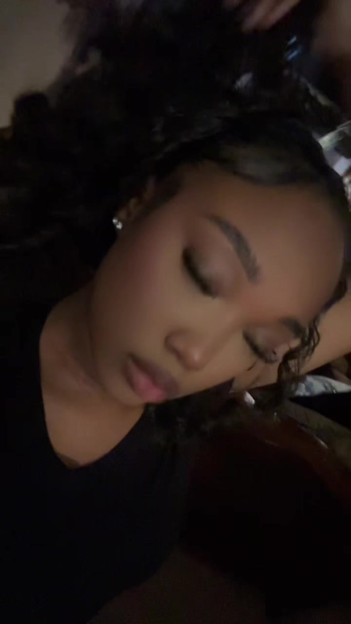 @𝒜𝓃𝓃𝒾𝓉𝒾𝒶 ✞