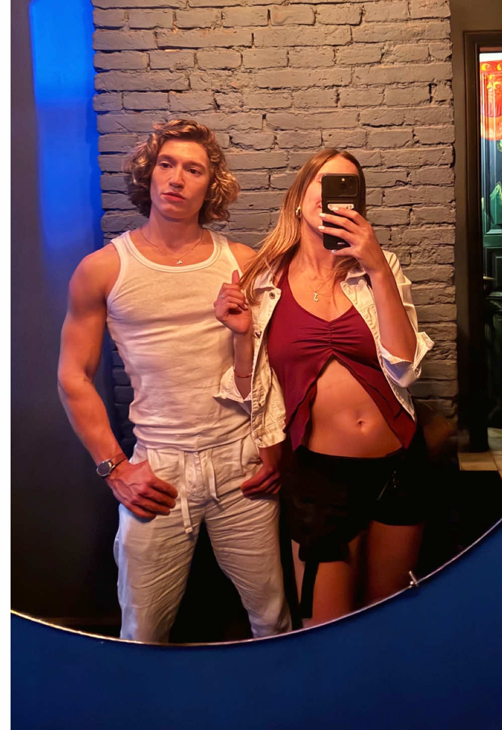 @milokleos