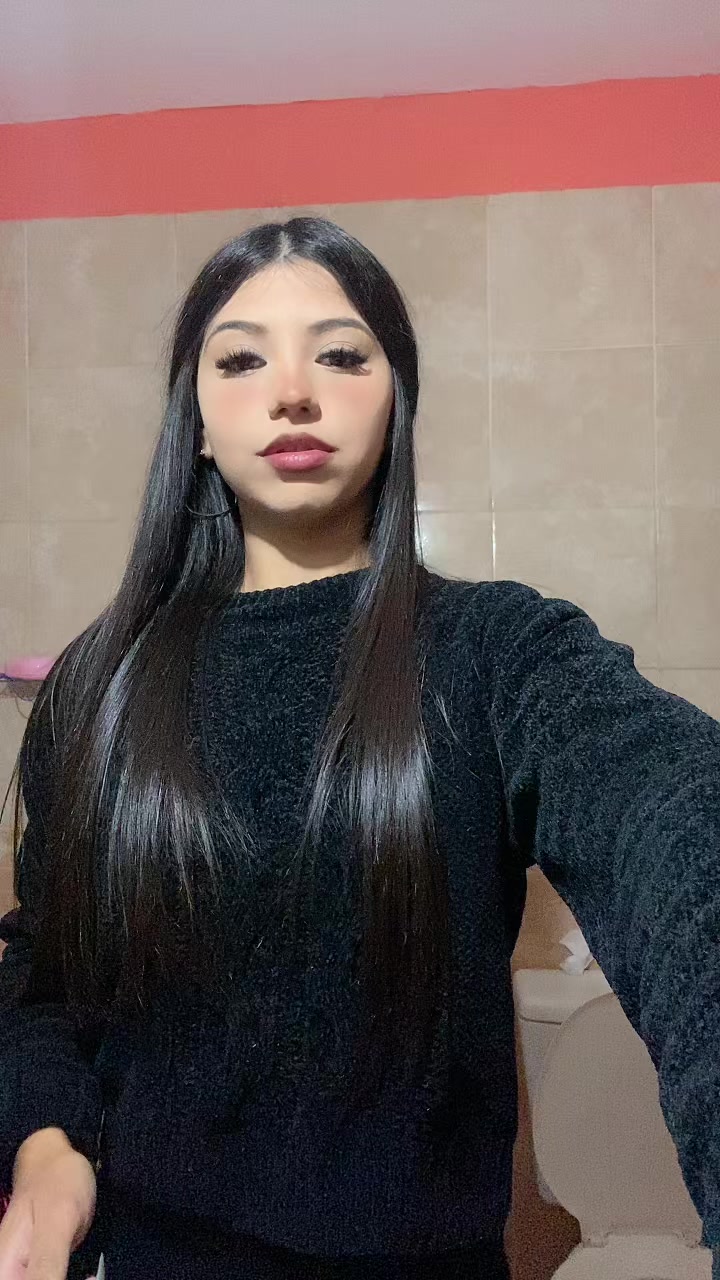 @valeeeeeen🦋