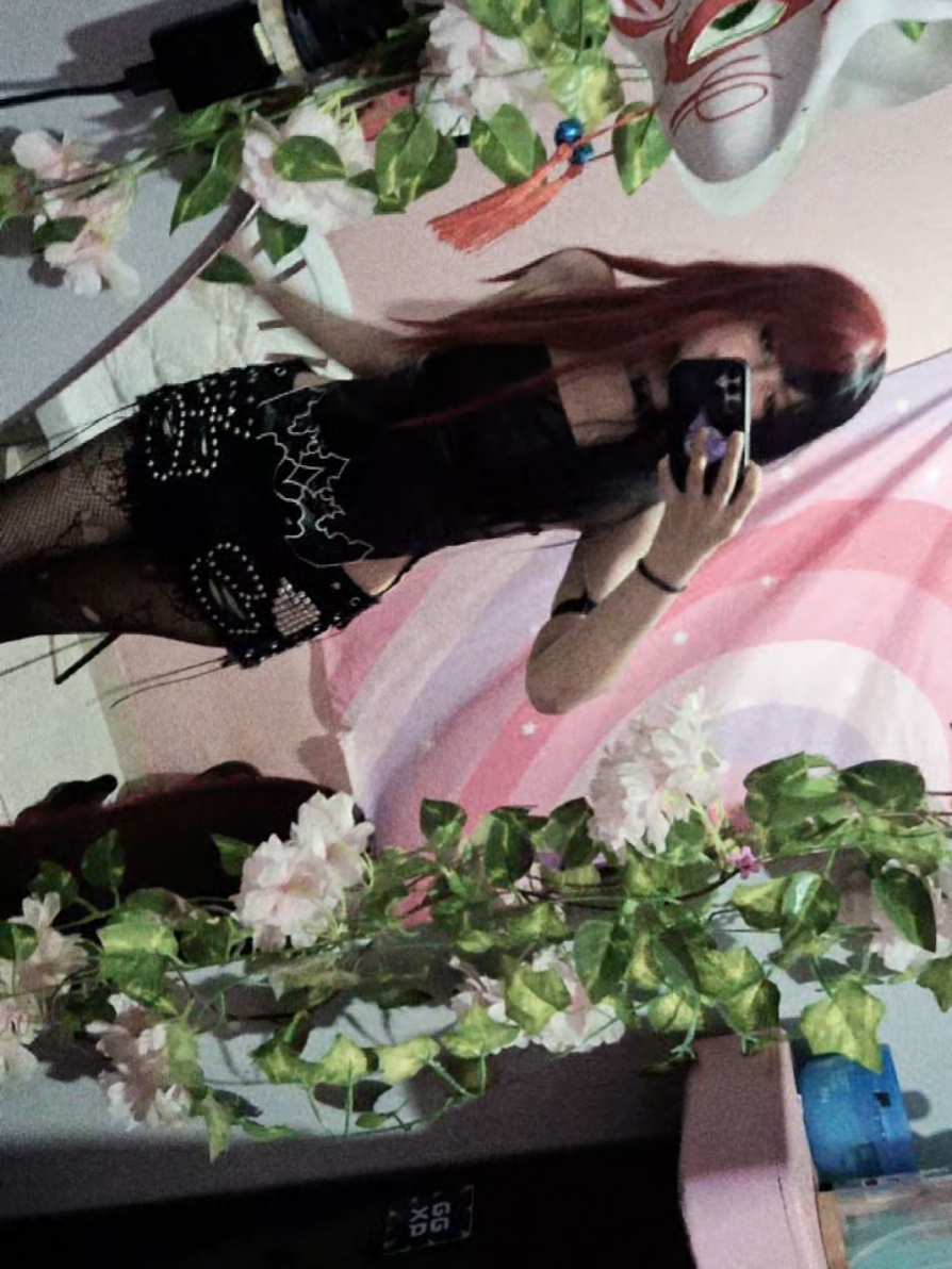 @♱𝑩𝒂𝒓𝒃𝒊𝒆 GOTH ✮⋆˙