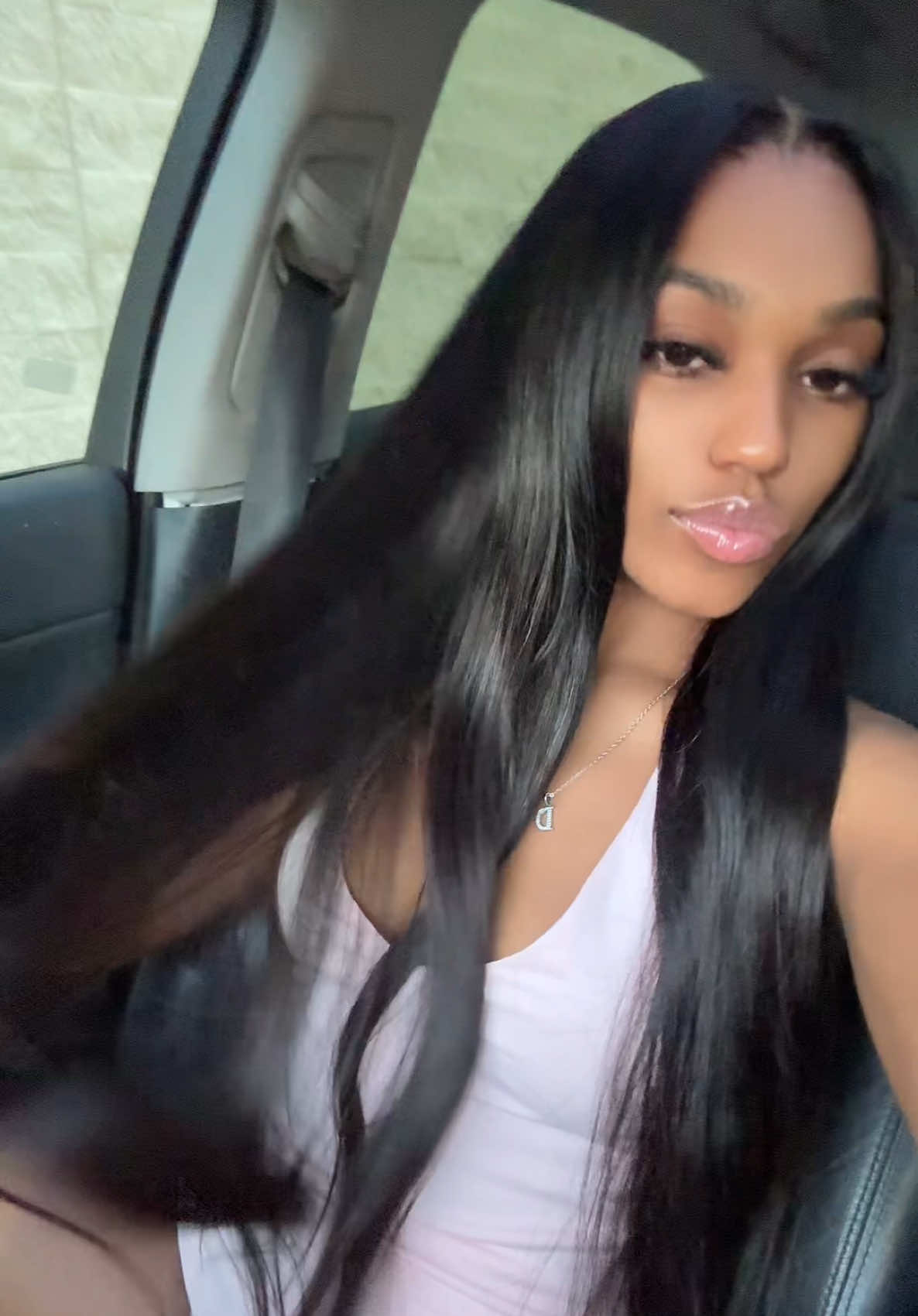 @Dontamia
