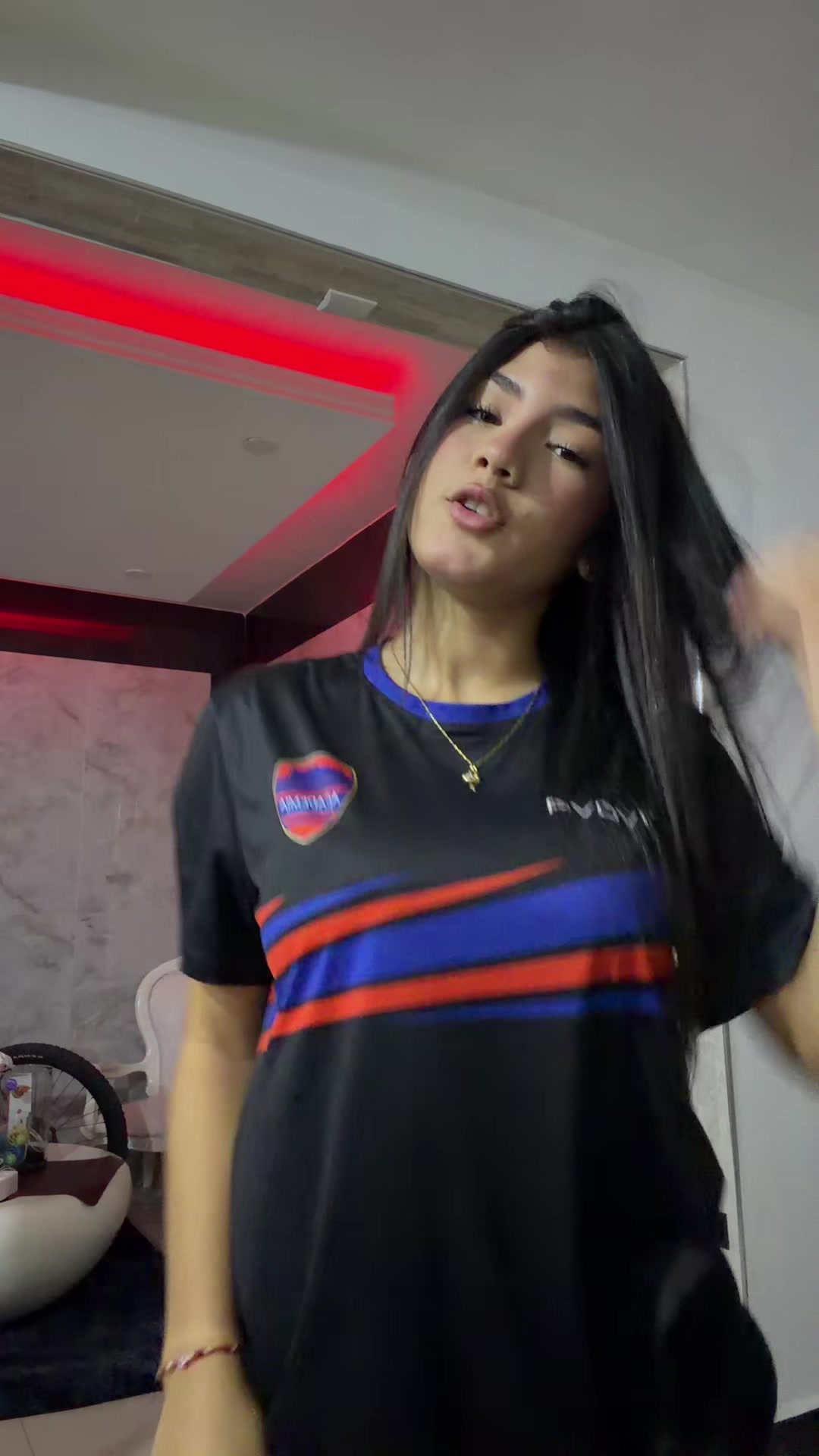 @Marianny