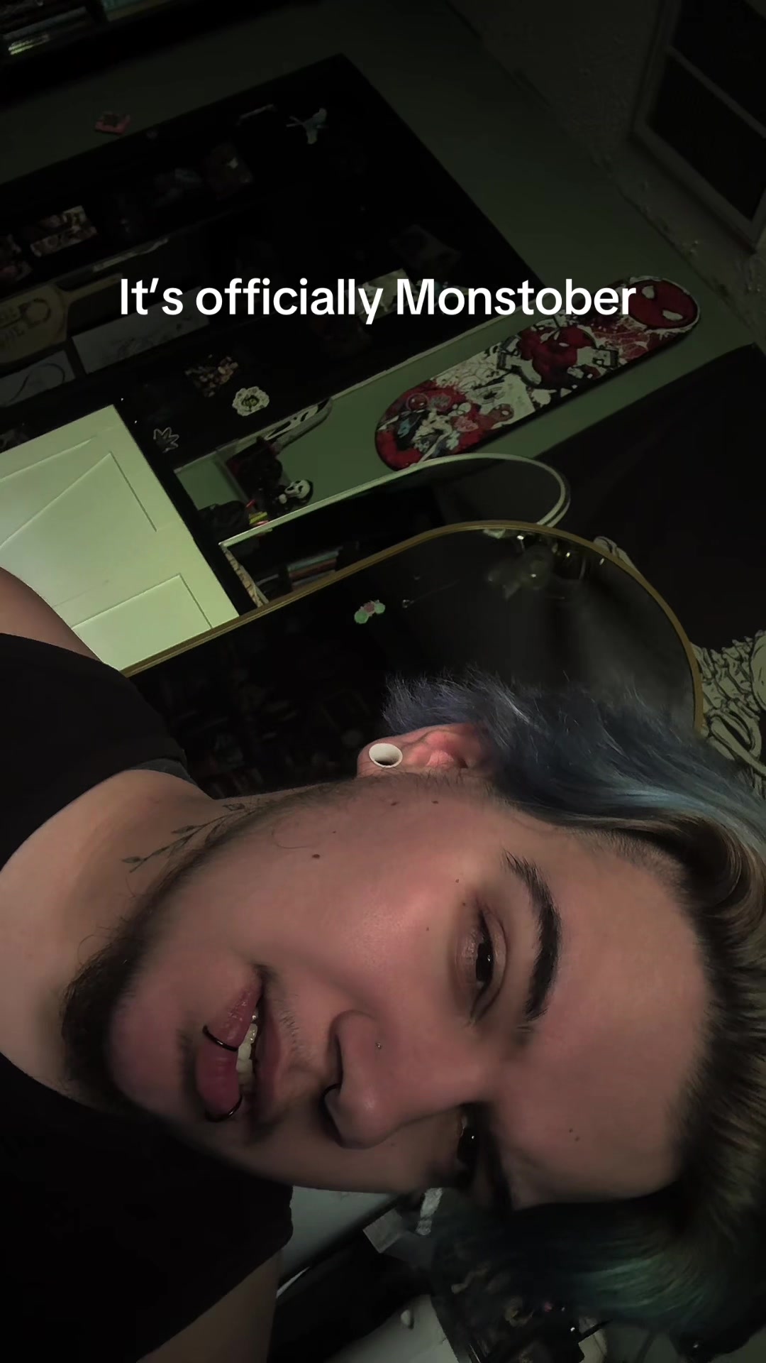 @Elliot🥀
