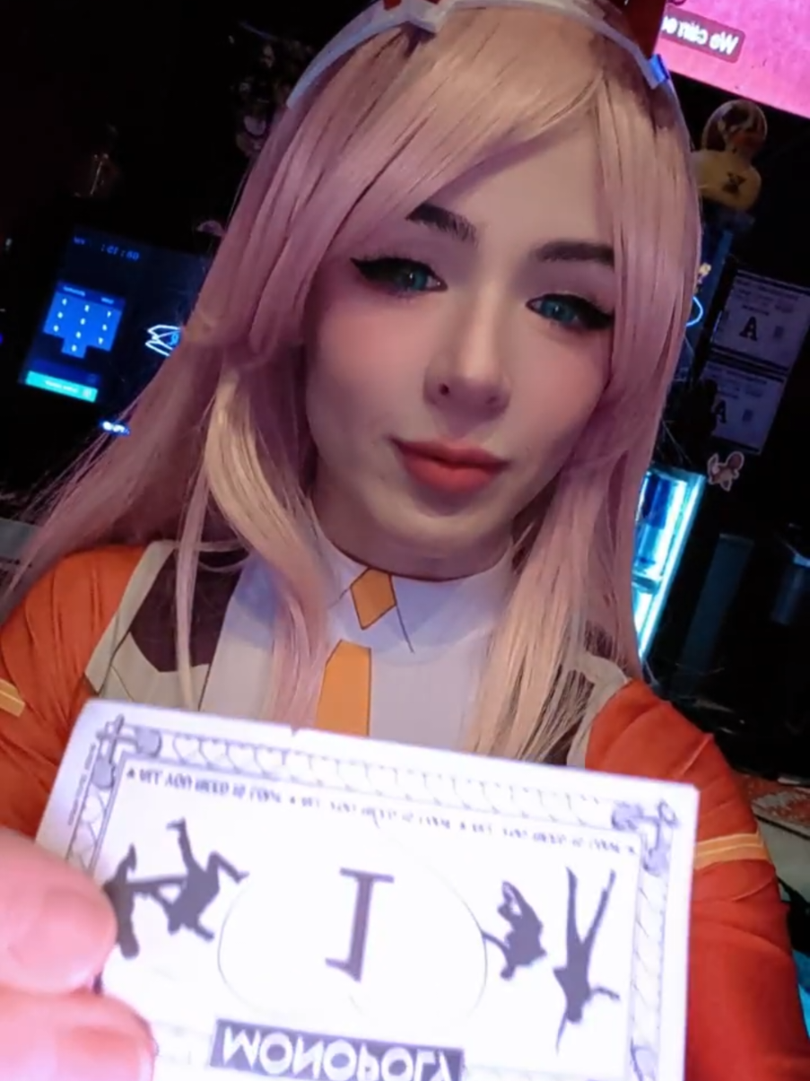 @hon3yink